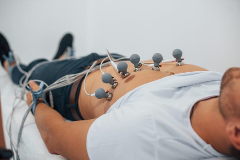 Tudo o que você precisa saber sobre eletrocardiograma: O que é, como é feito e para que serve? 7 Tudo o que você precisa saber sobre eletrocardiograma: O que é, como é feito e para que serve?