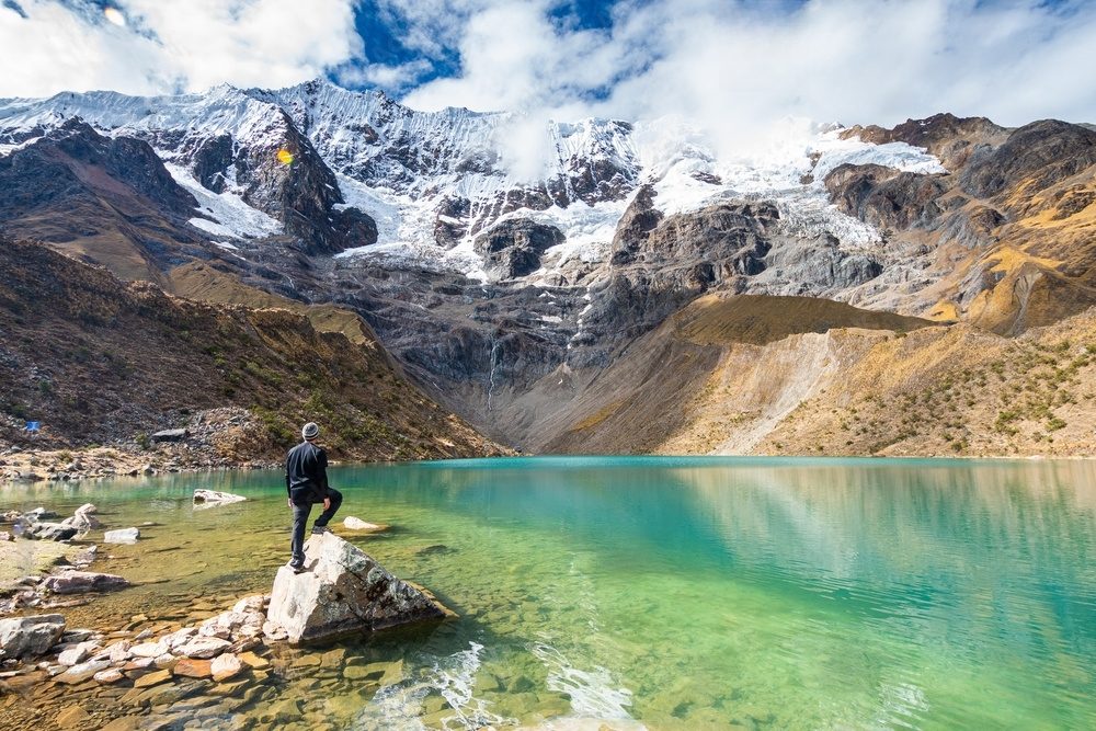 Bela foto dos Andes no Peru em que tem o superalimento macaperuana