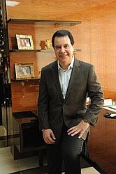 Dr. Antônio Vitor Moraes Junior, cardiologista Ribeirão Preto, especialistas em arritmias e marcapasso