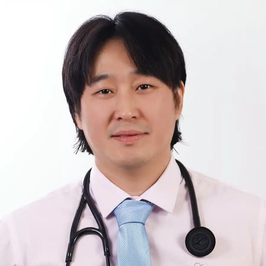 Dr. Roberto Yano